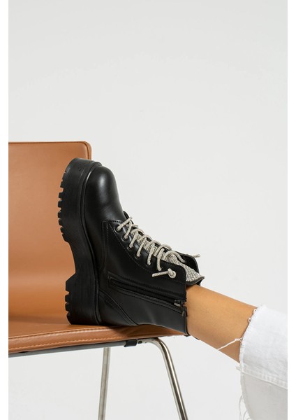 (Soldey) Poli Hafif Taban Taş Detaylı Fermuarlı Siyah fırsatları