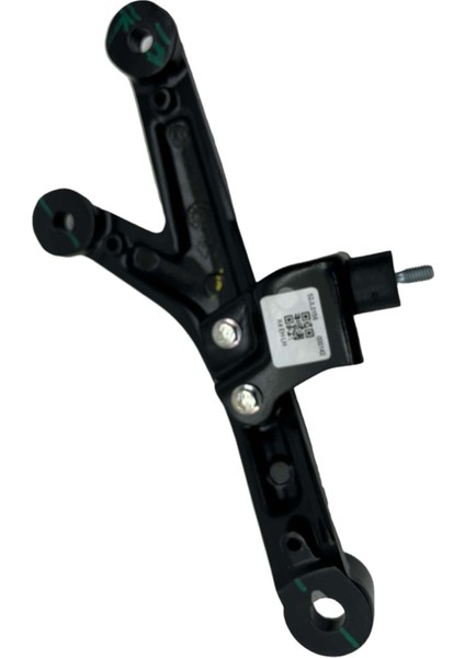 Bajaj Pulsar Rs 200 Motor Kulağı Sol