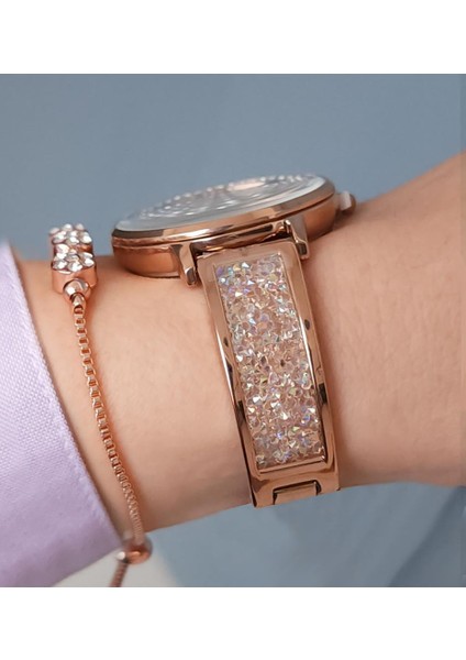 Zirkon Taşlı Bileklik ve Kadın Kol Saati fiyatları