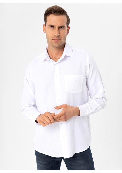 Regular Fit Klasik Yaka Armürlü Beyaz Erkek Gömlek GM2025000258