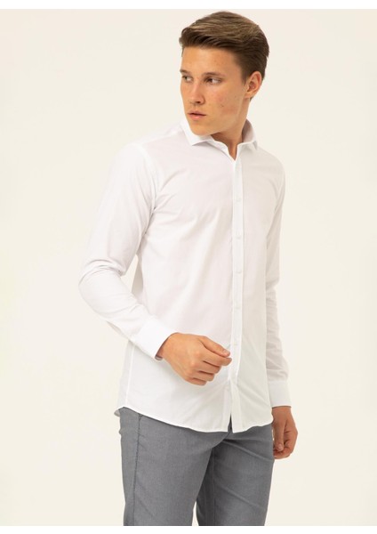 Slim Fit Klasik Yaka Düz Beyaz Erkek Gömlek GM1007100511 fırsatları