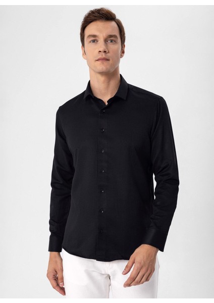 Slim Fit Klasik Yaka Armürlü Siyah Erkek Gömlek GM2024700410
