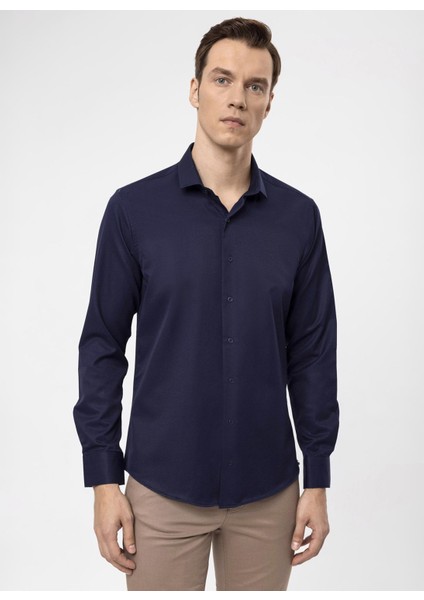 Slim Fit Klasik Yaka Armürlü Lacivert Erkek Gömlek GM2024700447