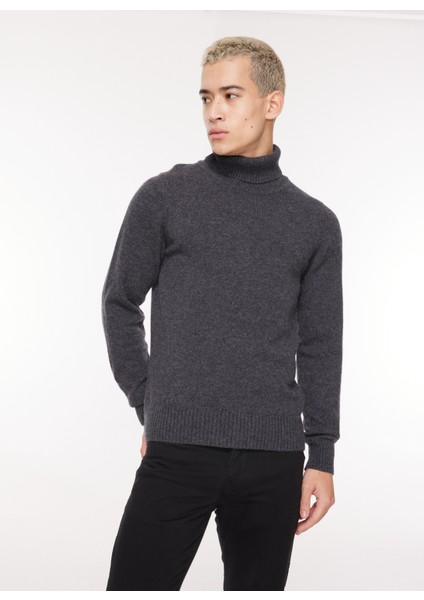 Klasik Yaka Normal Düz Siyah Erkek Kazak K2112QW_HENRY Lambswool