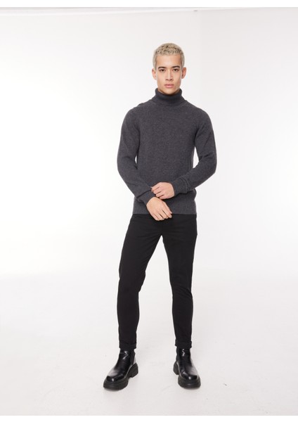 Klasik Yaka Normal Düz Siyah Erkek Kazak K2112QW_HENRY Lambswool