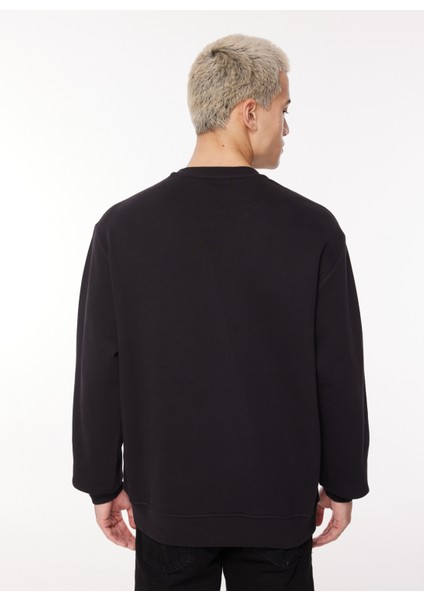 Bisiklet Yaka Siyah Erkek Sweatshırt 75OAIF04 indirimleri
