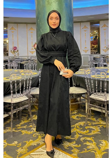 Jakarlı Abiye