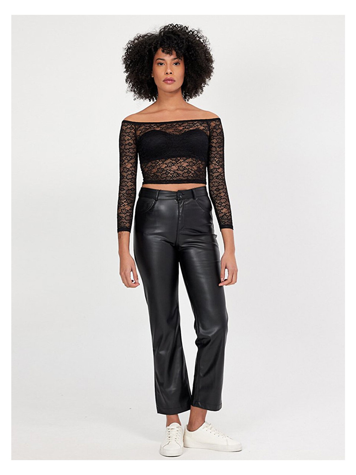 LTB Kadın Dantel Omuzu Açık Top Siyah Bluz