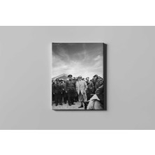 Fotolyo Atatürk Tablosu; Eskişehir'e Gelişi. Siyah - Beyaz