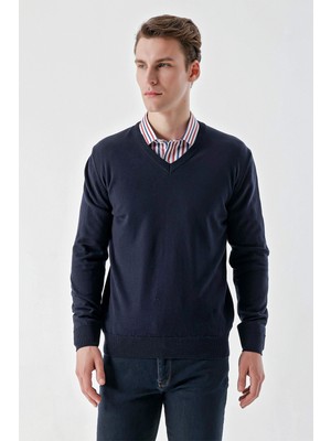 Morven Erkek Lacivert Basic V Yaka Dynamic Fit Rahat Kesim Triko