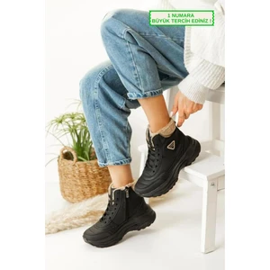 Süper Hafif Ortopedik ve Sıcak Kışlık İçi Kürklü Siyah Bej Kadın Bot