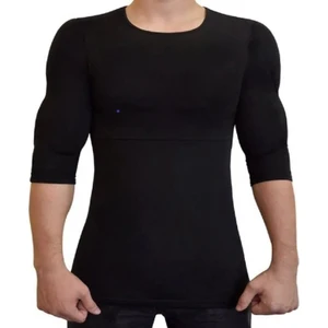 Kaslı,kalıplı,fit Gösteren T-Shirt Atlet