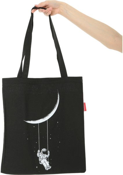 Siyah Bez Çanta Ayda Sallanan Astronot