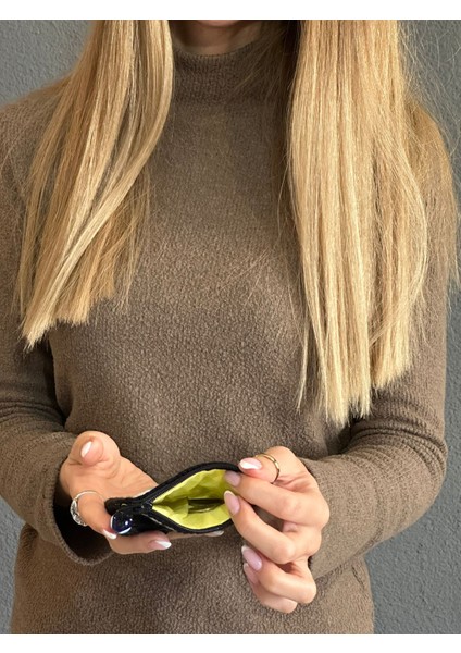 11X11 cm Kabartma Çiçekli Püsküllü Nazar Boncuğu Bozuk Para Cüzdanı