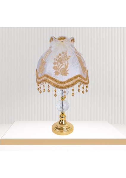 Ekru Kadife Kaplı Fransız Dantel Süsleme Vintage Abajur 30X50CM AB0767