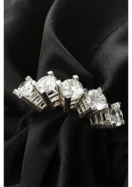 SKY DIAMOND gümüş beş taş yüzük taş modelleri