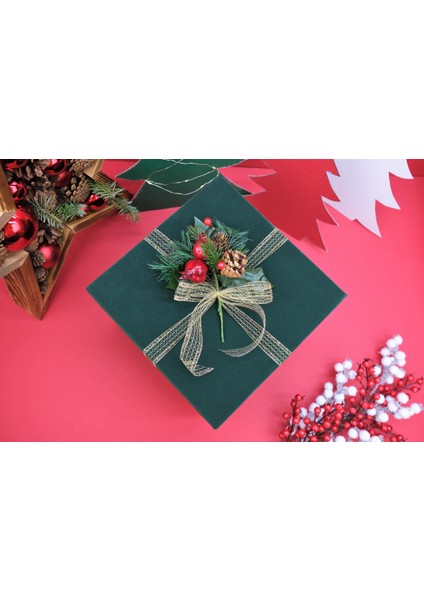Yılbaşı Kadife Boş Hediye Kutusu - Sert Karton Kutu- 25 cm X25 cm X16 cm