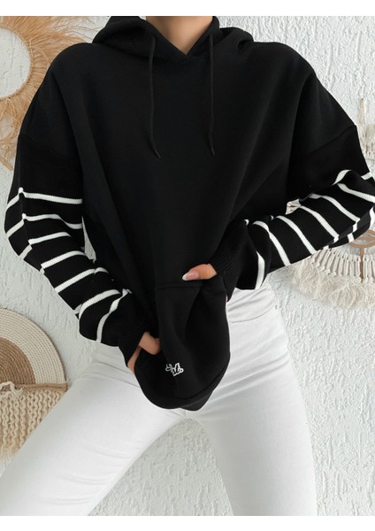 Kolu Çizgi Detaylı 3 Iplik Şardonlu Kapuşonlu Sweatshirt