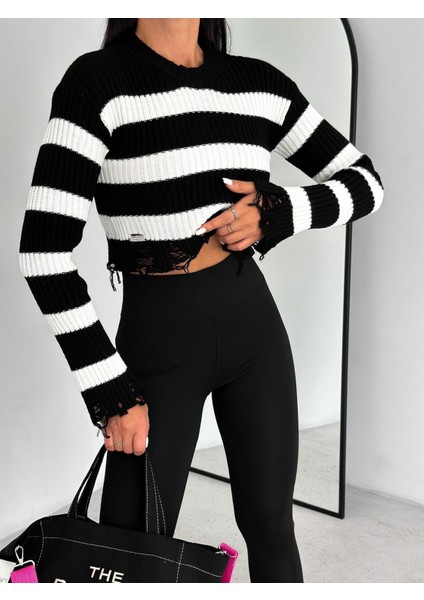 Yırtık Detaylı Çizgili Triko Kazak modelleri