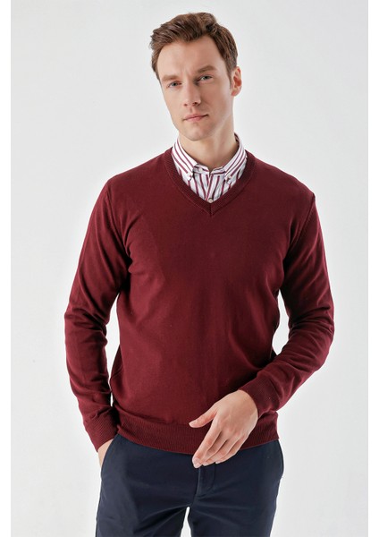 Erkek Koyu Bordo Basic V Yaka Dynamic Fit Rahat Kesim Triko
