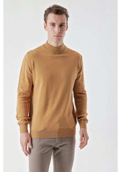 Erkek Camel Basic Yarım Balıkçı Yaka Dynamic Fit Rahat Kesim Triko fırsatları