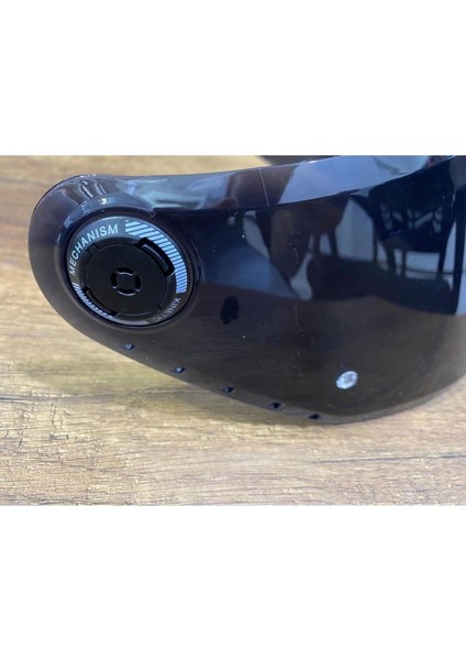 Kask Camı mt V-28 Siyah (Smoked) Thunder 4