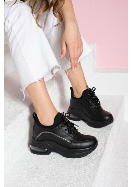 Mariangeles Kadın Sneakers Bağcıklı Taşlı Spor Ayakkabı Siyah Deri