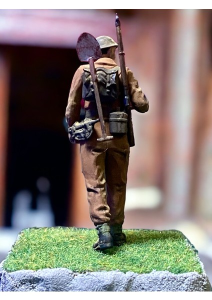 1001 Fırça Tamiya British Infantry On Patrol-2 1/35 Ölçekli Maket