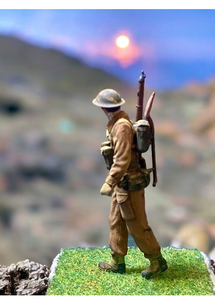 1001 Fırça Tamiya British Infantry On Patrol-2 1/35 Ölçekli Maket