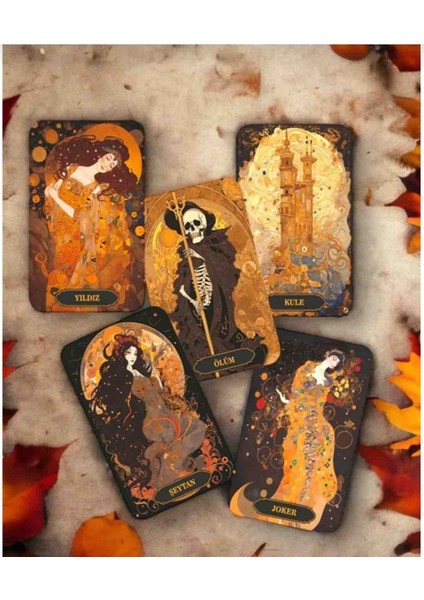 Gold Women Design Tarot Destesi