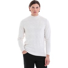 Hatemoğlu Beyaz Regular Fit Jakarlı Yarım Balıkçı Yaka Yünlü Triko Kazak