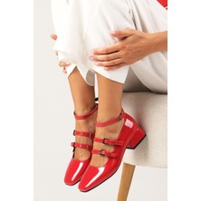 Mio Gusto Baylee Kırmızı Rugan 3 Bantlı Küt Burunlu Kadın Kısa Topuklu Ayakkabı