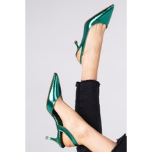 Mio Gusto Clarice Yeşil Renk Yılan Derisi Desenli Kadın Topuklu Ayakkabı