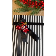 Aura Gift Shop Siyah Fiyonklu Yılbaşı Hediye Kutusu, Yeni Yıl Temalı Hediyelik Kutu, 26X26X9CM