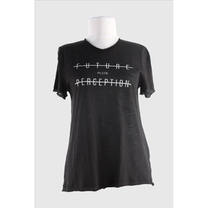 2093_Baskılı V Yaka Kısa Kollu T-shirt