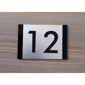 Dekoratif Apartman Kapı Numarası Pleksi-12