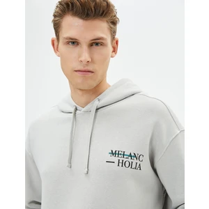 Oversize Hoodie Arkası Baskılı Kanguru Cep Detaylı Sloganlı