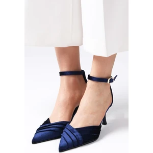 Mio Gusto Dina Lacivert Renk Kadife Kumaş Kadın Topuklu Ayakkabı