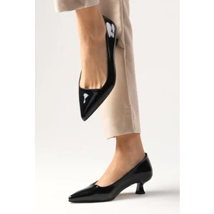 Mio Gusto Carmen Siyah Renk Rugan Kısa Topuklu Ayakkabı