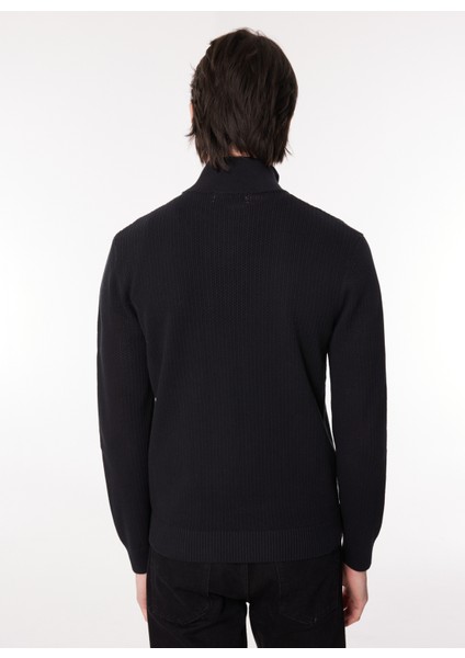 Dik Yaka Normal Düz Siyah Erkek Kazak 23IU1M0A0129502_MAGLIA Lupetto