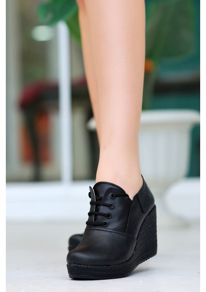 Dolgu Topuk Fermuarlı Siyah Cilt Kadın Ayakkabı fiyatları