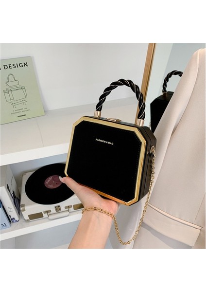 Çanta Kadın Gündelik Basit Çanta Kutusu Çanta Zinciri Messenger Koltuk Altı Çantası (Yurt Dışından) fırsatları