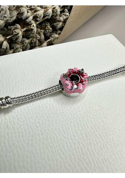 Gümüş S925 Damgalı Ilk Isırıkta Aşk Pembe Donut Charm fiyatları
