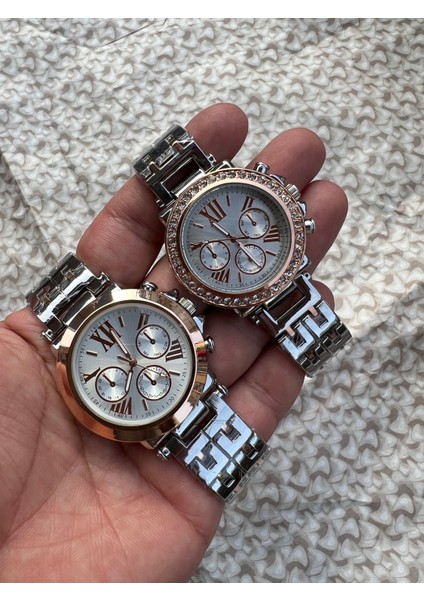 Sevgili Çift Gold Çelik Kasa Analog Kol Saati