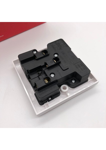 Manco Iki Üç Üç Fişli Tek Anahtarlı Sekiz Delikli 8 Delikli 233 Lambalı Sistem Çok Fonksiyonlu Çok Amaçlı Anahtar Priz Paneli (Yurt Dışından) modelleri