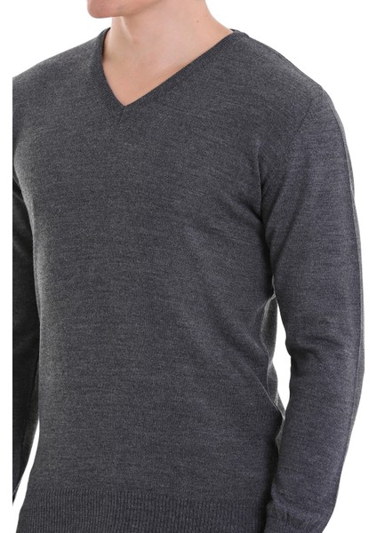 Gri Regular Fit Düz V Yaka Yünlü Triko Kazak indirimleri
