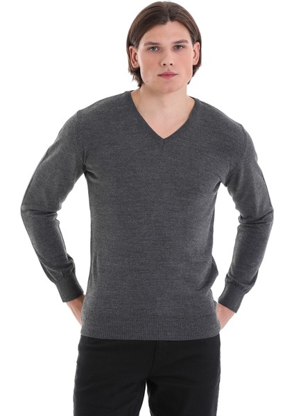 Gri Regular Fit Düz V Yaka Yünlü Triko Kazak