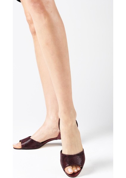 Adrian Bordo Renk Kadın Kısa Topuklu Ayakkabı modelleri