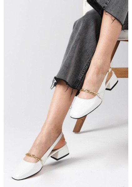 Renata Beyaz Renk Arkası Açık Kısa Topuklu Kadın Ayakkabı modelleri