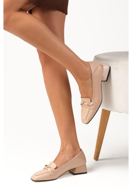 Abriana Ten Rengi Küt Burunlu Örgü Bantlı Kadın Kısa Topuklu Ayakkabı modelleri